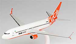 Flugzeugmodelle: SkyUp Airlines - Boeing 737-800 - 1:200