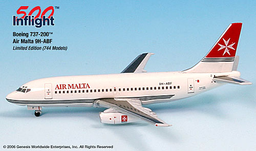 Flugzeugmodelle: Air Malta - Boeing 737-200 - 1:500