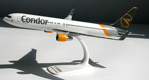 Flugzeugmodelle: Condor - Boeing 767-300ER - 1:200