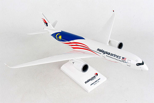 Flugzeugmodelle: Malaysia Airlines - Airbus A350-900 - 1:200 - PremiumModell
