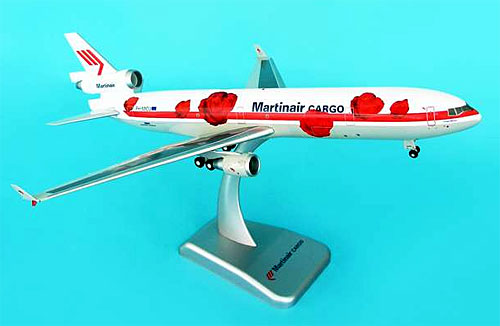 Flugzeugmodelle: Martinair Cargo - MD11F - 1:200 - PremiumModell