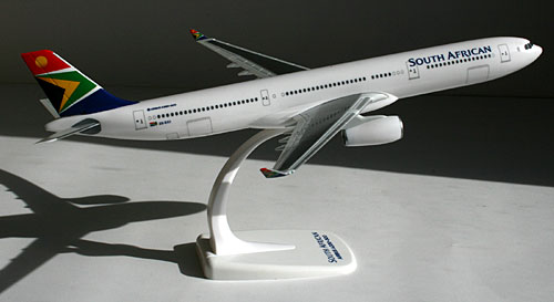 Flugzeugmodelle: SAA South African Airways - Airbus A330-300 - 1:200