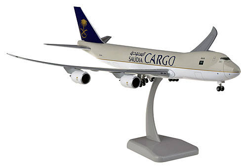 Flugzeugmodelle: Saudia Cargo - Boeing 747-8F - 1:200 - PremiumModell
