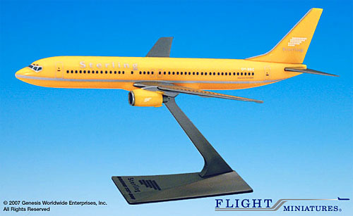 Flugzeugmodelle: Sterling - Yellow - Boeing 737-800 - 1:200