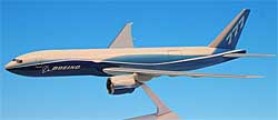 Flugzeugmodelle: Boeing - House Color - Boeing 777-200F - 1:200