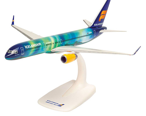 Flugzeugmodelle: Icelandair - Hekla Aurora - Boeing 757-200 - 1:200