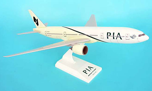 Flugzeugmodelle: PIA - Boeing 777-200 - 1:200 - PremiumModell