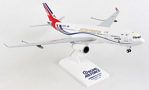Flugzeugmodelle: RAF - Royal Air Force - Voyage - Airbus A330-200 - 1:200 - PremiumModell