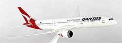 Flugzeugmodelle: Qantas - Boeing 787-9 - 1:200 - PremiumModell