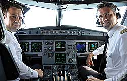 Sascha Unterbarnscheidt und Bastian Stank saßen im Cockpit der Quebec-Foxtrott