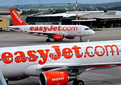 easyJet bedient ab BSL im Sommer 2011 mehr als 30 Strecken