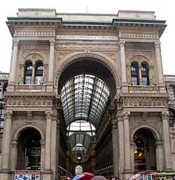 Wer in der Galleria Vittorio Emanuele einkaufen will, braucht das nötige Kleingeld